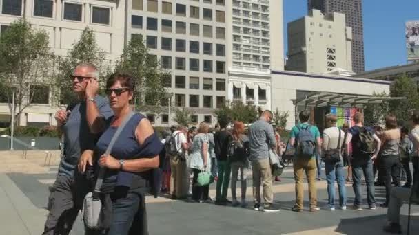 Touristen Auf Dem Union Square — Stockvideo