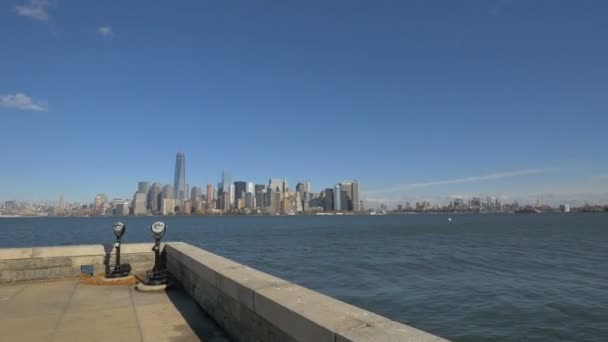 Manhattan Vanaf Ellis Island New York City — Stockvideo