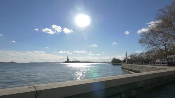 Slunce Jasně Svítí Ellis Island New York City — Stock video
