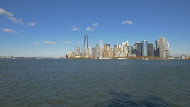 Manhattan Seen Boat — Stock Video