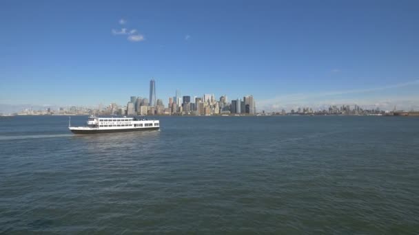 Estatua Cruceros Navegación Upper Bay Nueva York — Vídeos de Stock