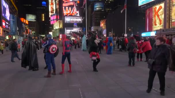 Street Performers Visitors Times Square New York Usa — Stock Video