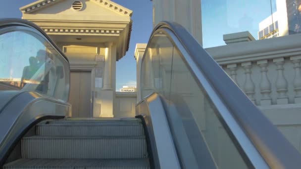 Escalera Mecánica Fuera Del Caesars Palace Estados Unidos América — Vídeos de Stock