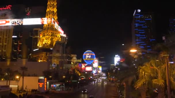 Bulevar Las Vegas Con Coches Vistos Por Noche Estados Unidos — Vídeo de stock