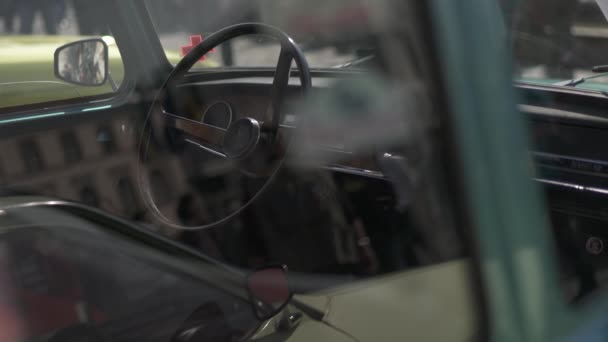 Eski Bir Arabanın Direksiyonu — Stok video