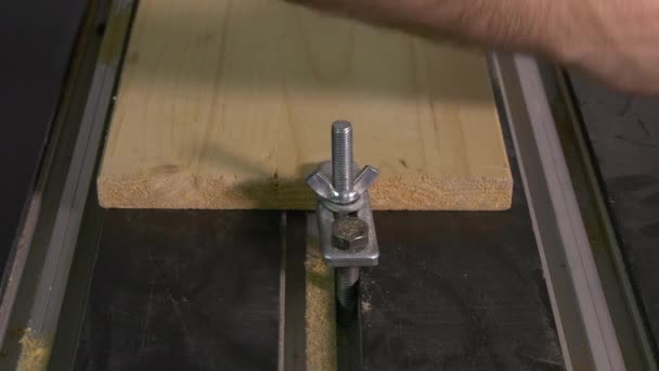 Mocowanie Drewnianej Deski — Wideo stockowe