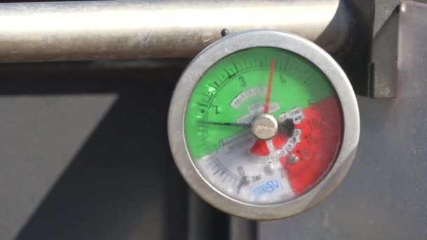 Pressure Meter Needles Moving — Stock Video