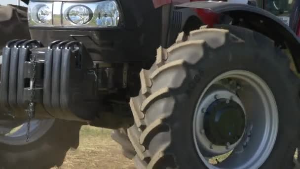 Agraria Ticaret Fuarında Traktör Çarkı Dönüyor — Stok video