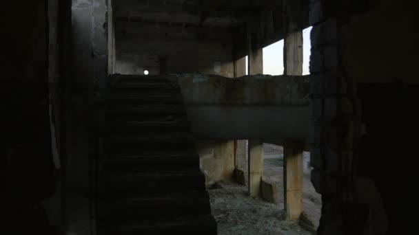 Interior Una Nave Industrial Ruinas — Vídeo de stock