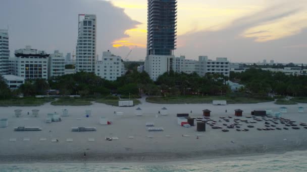 迈阿密海岸的空中拍摄 — 图库视频影像