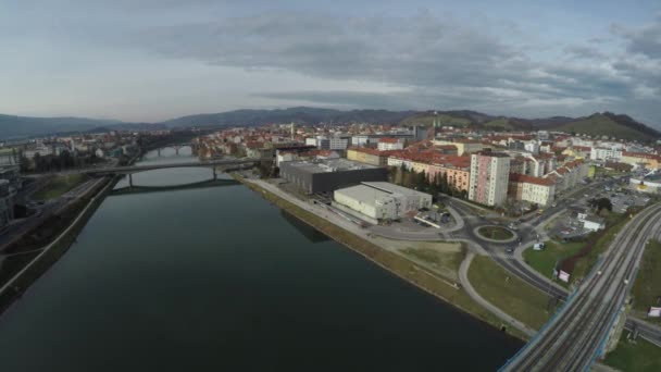 Maribor河和Drava河的空中景观 — 图库视频影像
