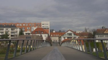 Maribor 'daki Öğrenci Köprüsü