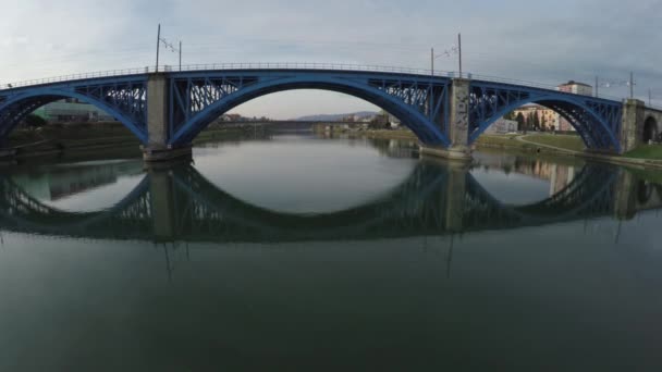 Maribor Daki Mavi Köprünün Kemerleri — Stok video