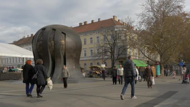 Slovenya Nın Maribor Kentindeki Kodak Anıtı — Stok video