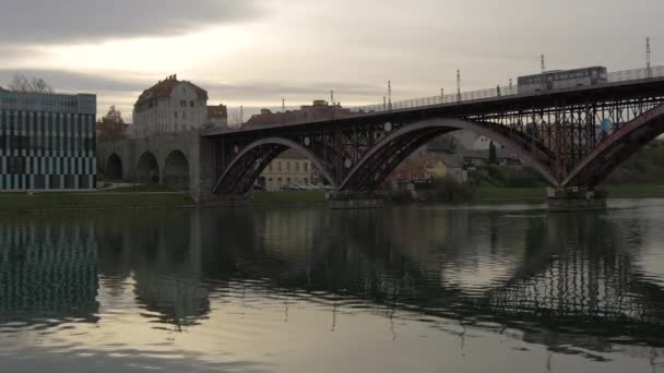 Ponte Velha Noite Maribor — Vídeo de Stock