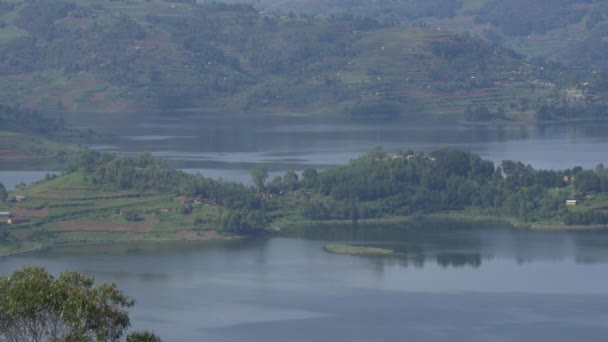 Lagune Lake Bunyonyi Uganda — Stockvideo