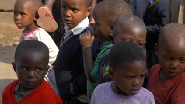 Vista Perto Das Crianças Africanas — Vídeo de Stock