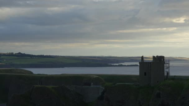 Torre Fortificata Mura Del Castello Dunnottar — Video Stock