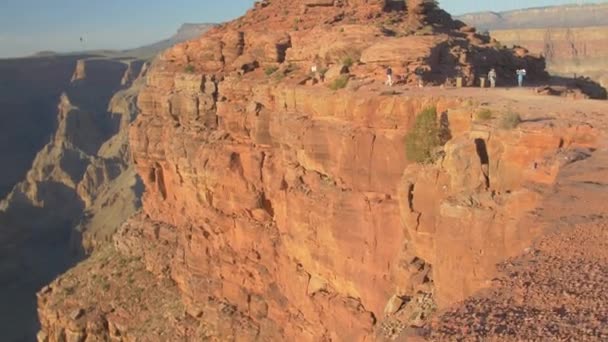 Turistas Que Visitam Grand Canyon — Vídeo de Stock