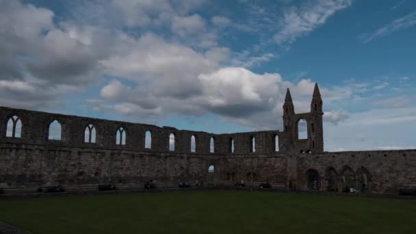 Timelapse Van Andrews Kathedraal Ruïnes — Stockvideo