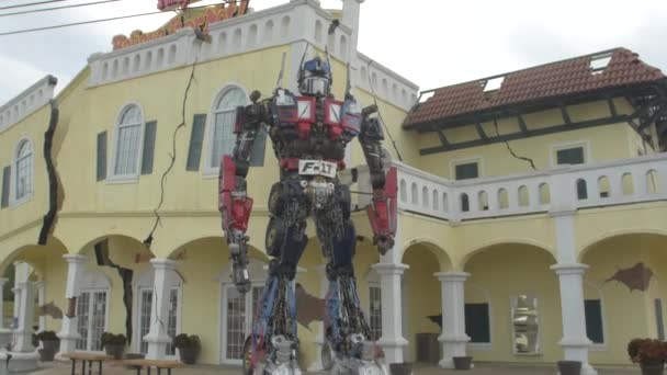 Optimus Prime Réplique Branson Missouri — Video