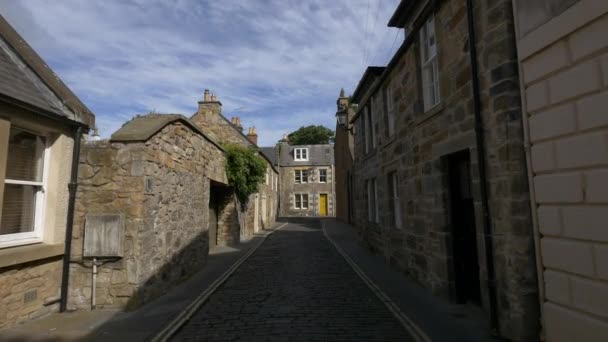 Rue Étroite Avec Des Maisons Pierre — Video