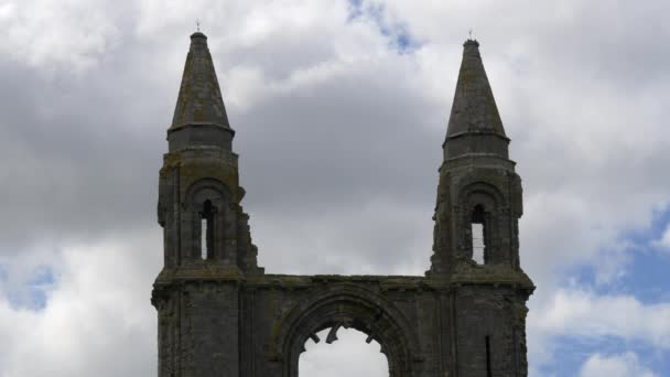 Wolken Boven Andrews Kathedraal Ruïnes — Stockvideo