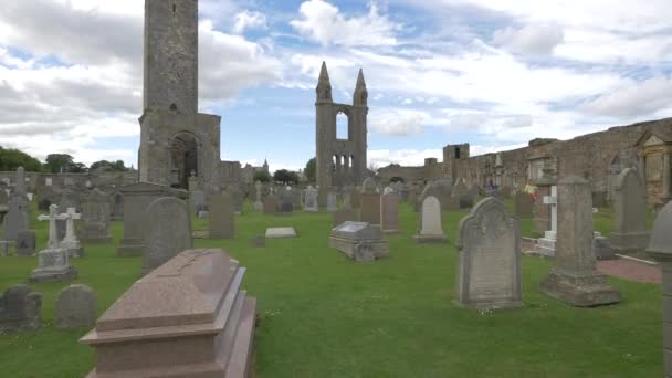 Skoçya Daki Andrews Katedrali Nde Kuleler Mezar Taşları — Stok video