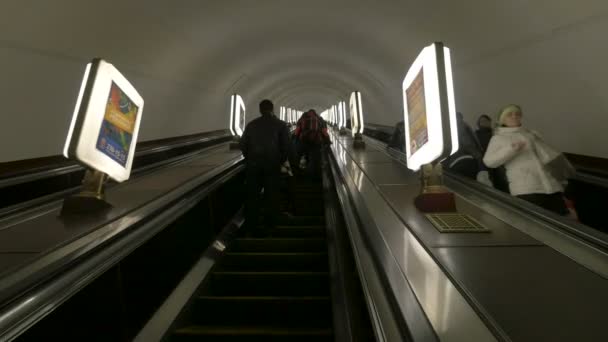 Blick Auf Die Rolltreppe — Stockvideo