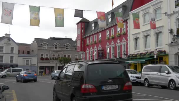 Вид Улицу Килларни Ирландия — стоковое видео