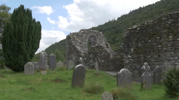 Taş Katedral Duvarları Yıkıyor — Stok video