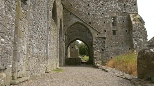 Hore Abbey Kemerli Kapılı Dış Duvarlar — Stok video