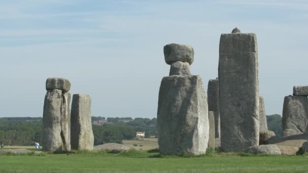 Rechts Der Felsen Von Stonehenge — Stockvideo