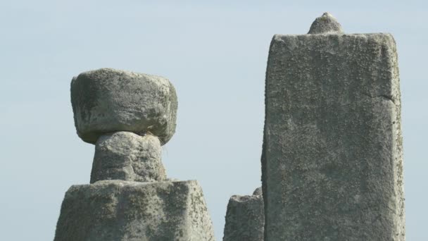 Sluiten Van Stenen Bij Stonehenge — Stockvideo
