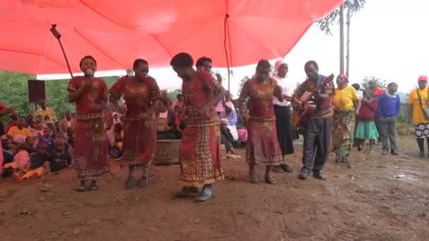 Mujeres Africanas Cantando Bailando — Vídeo de stock