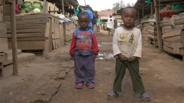 Niños Africanos Mercado — Vídeos de Stock