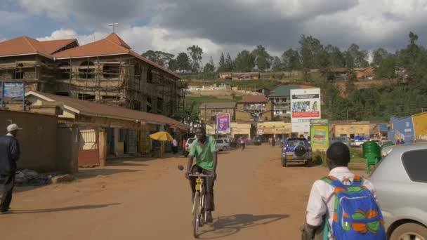 Persone Strada Kabale Uganda — Video Stock