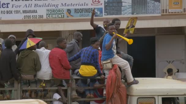 Gatemanifestasjon Kabale Uganda – stockvideo
