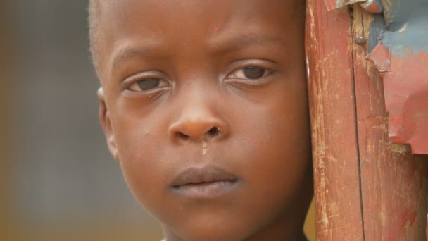 Close Zicht Van Een Afrikaans Kind — Stockvideo