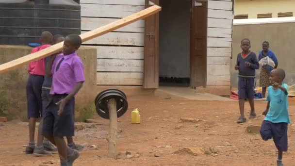 Afrikanske Barn Landsby – stockvideo