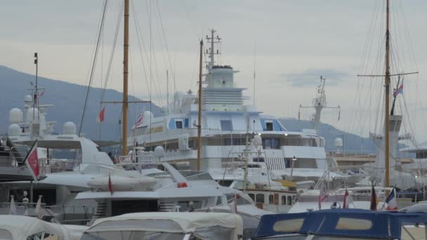 Barcos Navios Ancorados Num Porto — Vídeo de Stock
