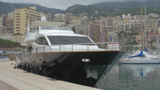 Yacht Berlabuh Pelabuhan Monaco — Stok Video