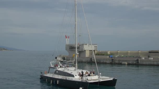 Boat Entering Port — Stock Video