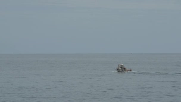 Perahu Mengambang Atas Air — Stok Video