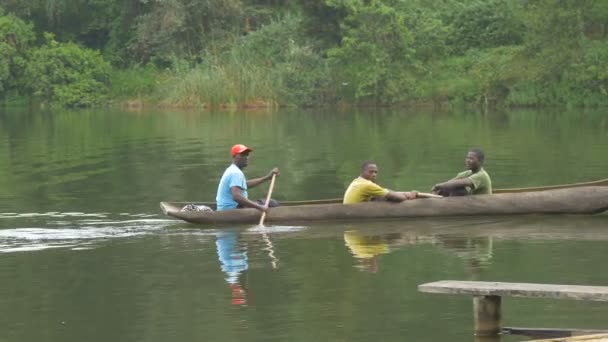 Vue Rapprochée Bateau Sur Lac — Video