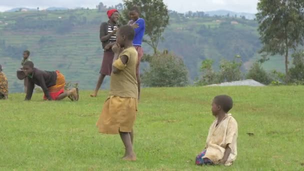 Adolescenti Bambini Ugandesi — Video Stock