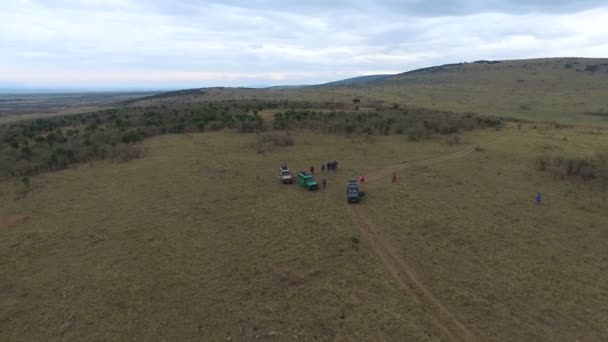 Letecký Záběr Lidí Navštěvujících Maasai Maru — Stock video