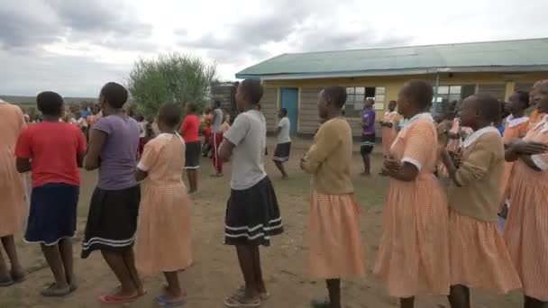 Maasai Children Dancing Close — Stock Video