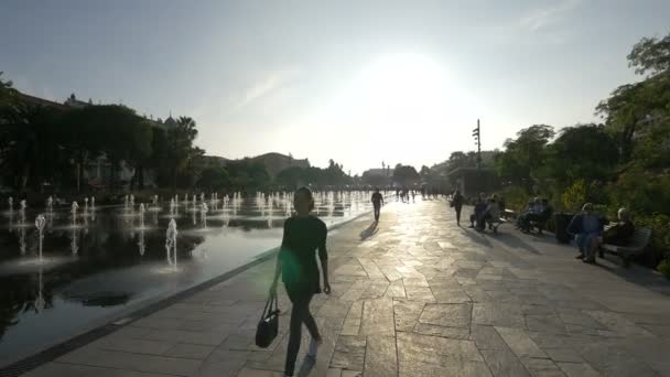 Αεριωθούμενα Στο Paillon Promenade Στη Νίκαια — Αρχείο Βίντεο