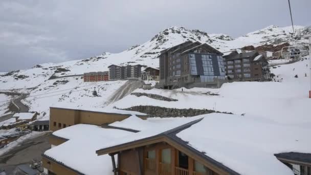 Budovy Val Thorens Francie — Stock video